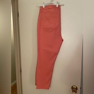 NWOT Talbots pink jegging crop pants